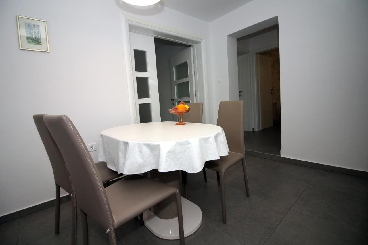 Apartment Stella Tisno